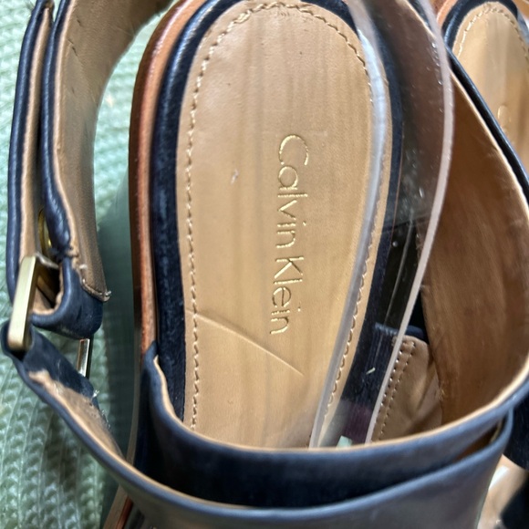 Calvin Klein Black and Tan Sandals - Picture 8 of 11